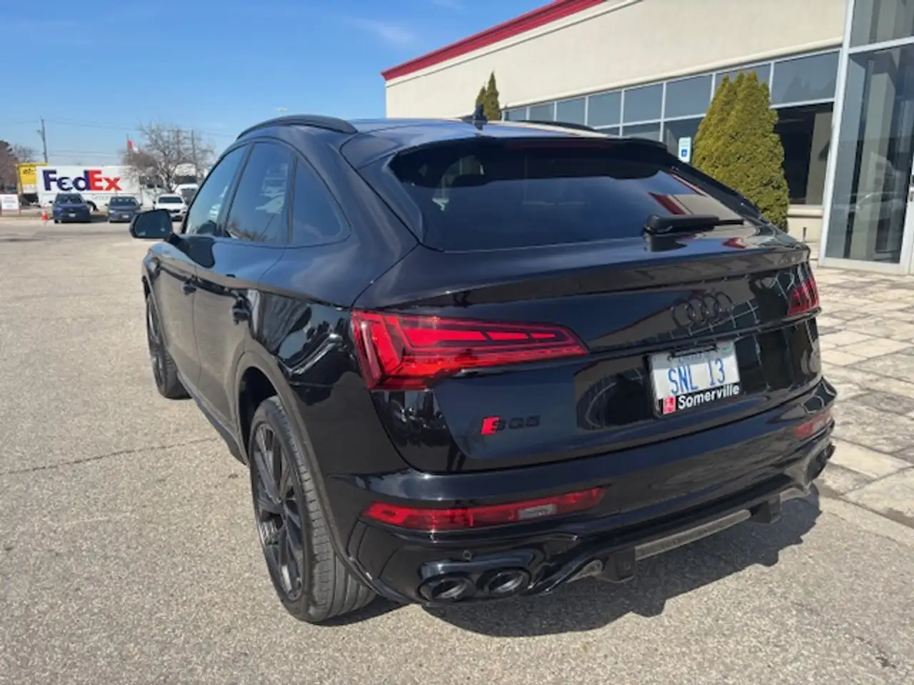 Audi SQ5 - Image 7