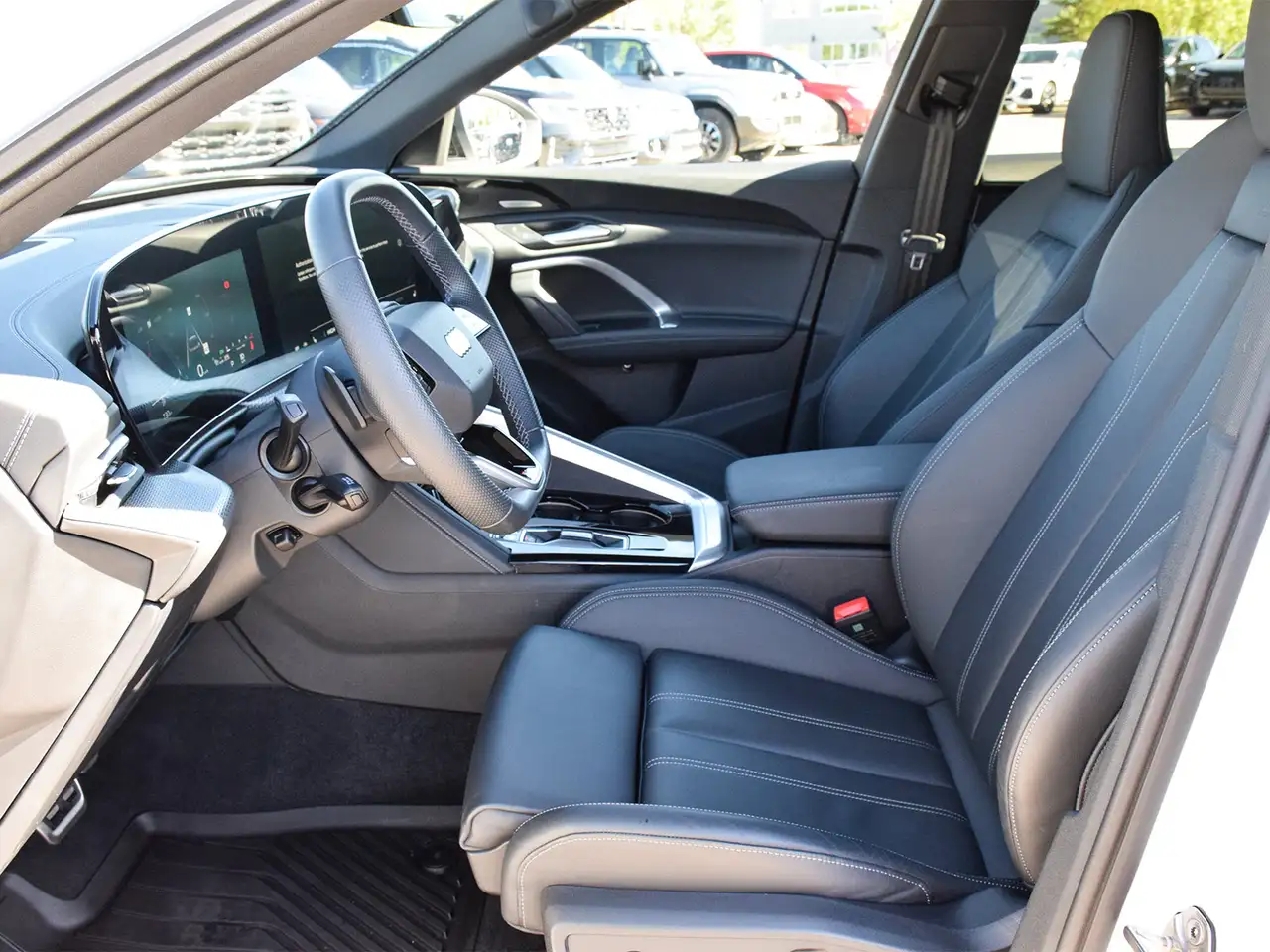 Audi Q5 - Image 14