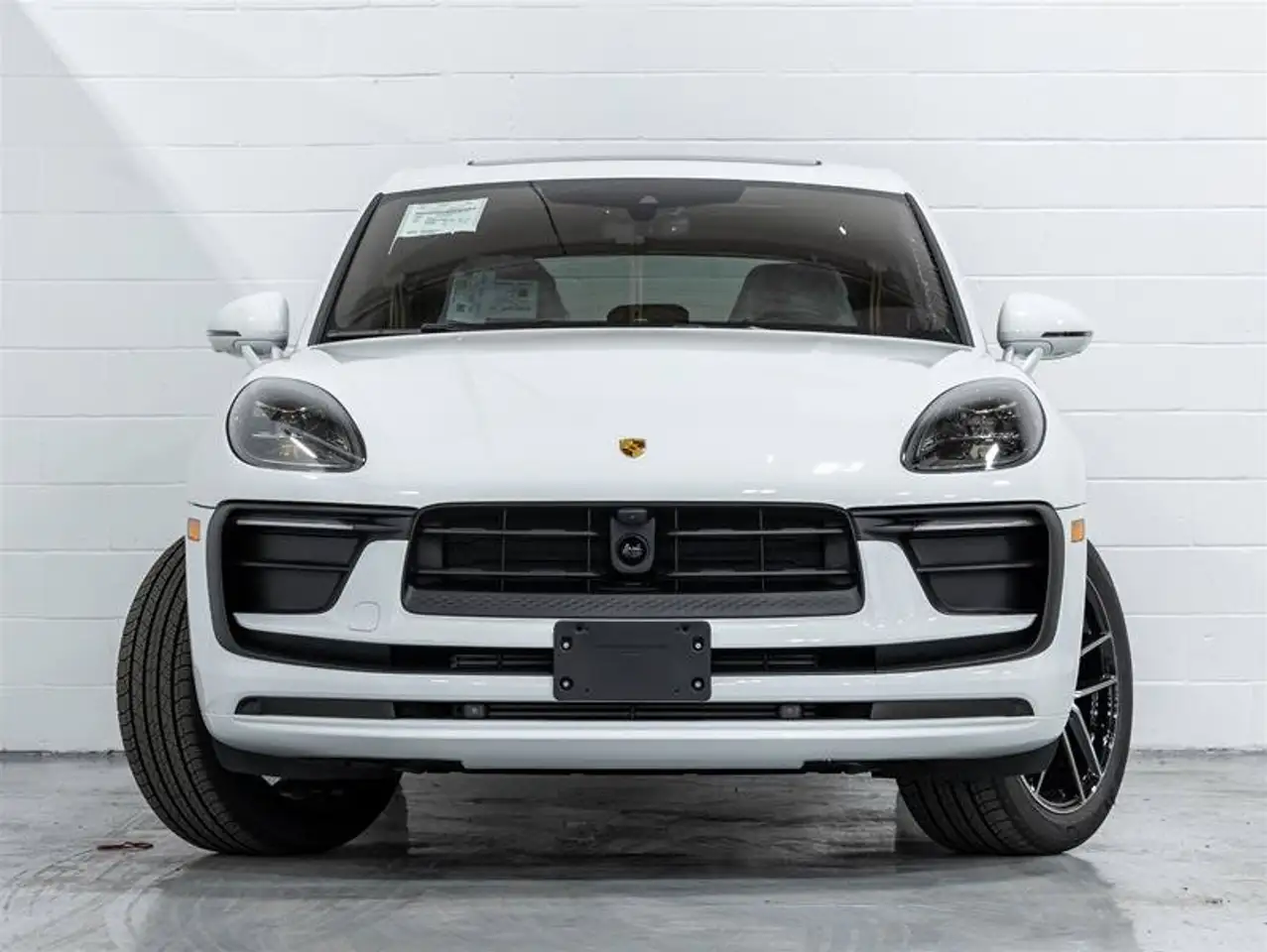 Porsche Macan - Image 4
