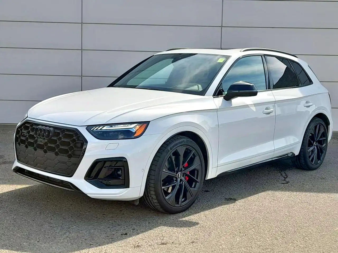 Audi SQ5 - Image 1