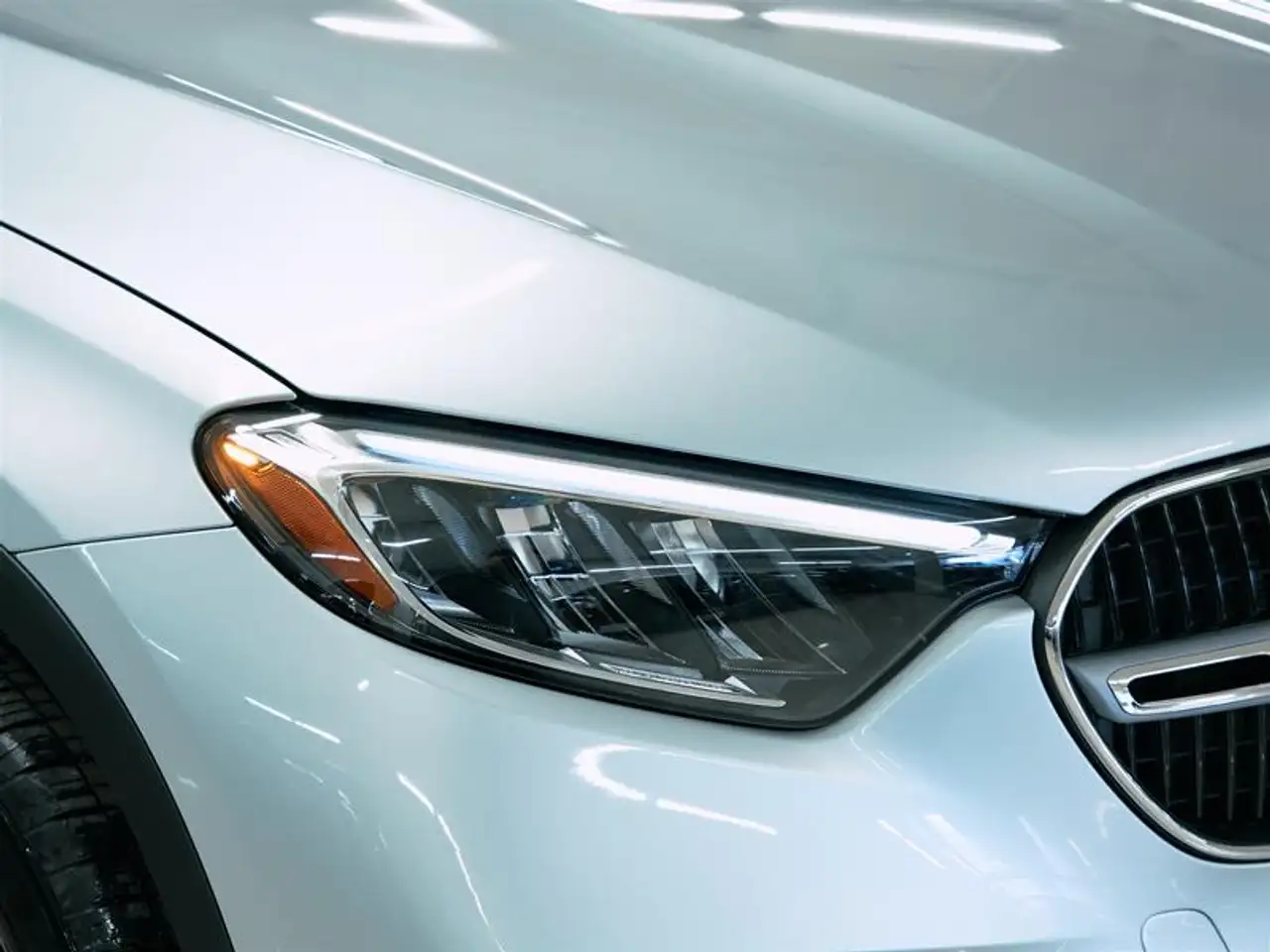 Mercedes-Benz GLC - Image 12