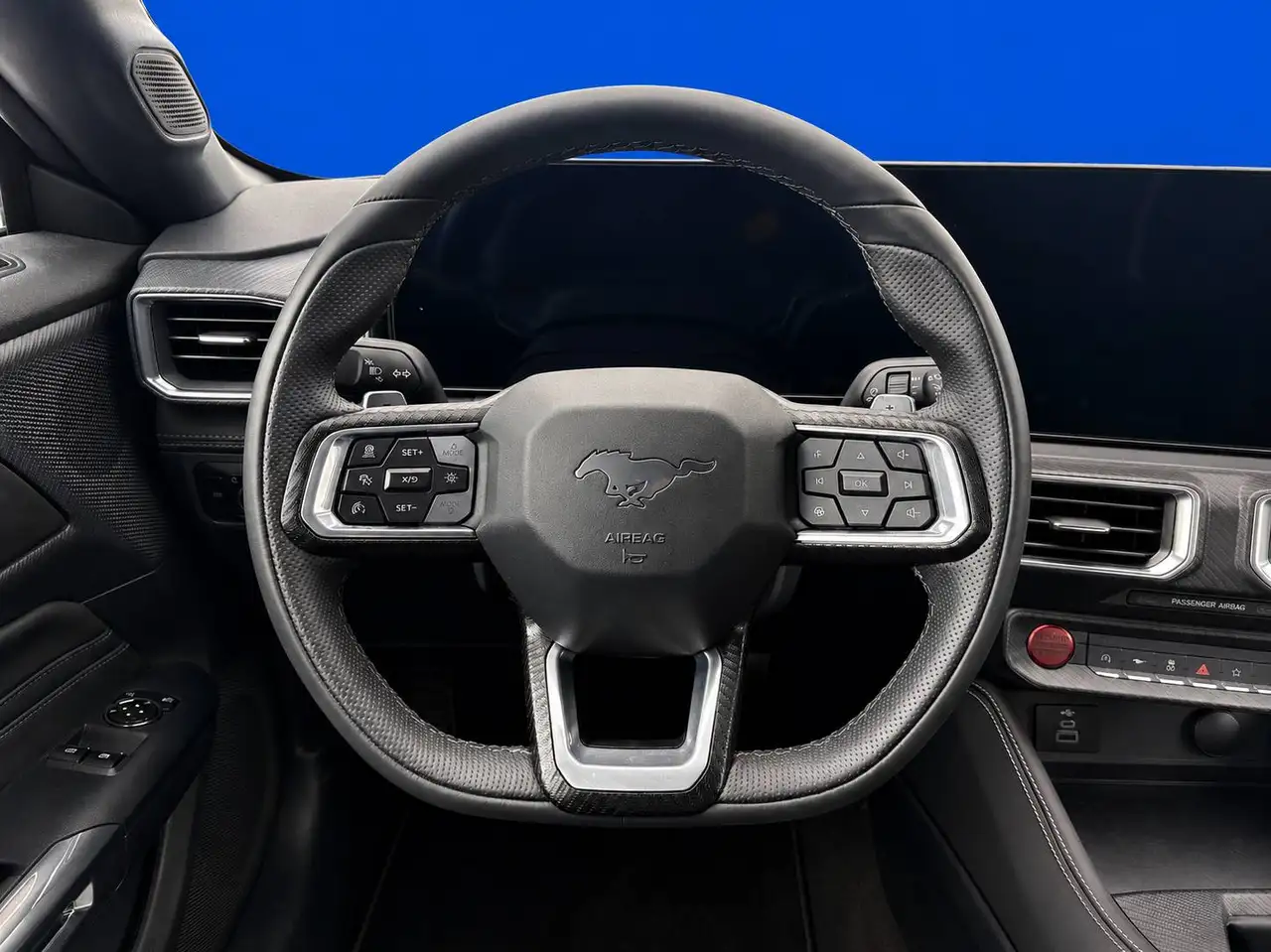 Ford Mustang - Image 4