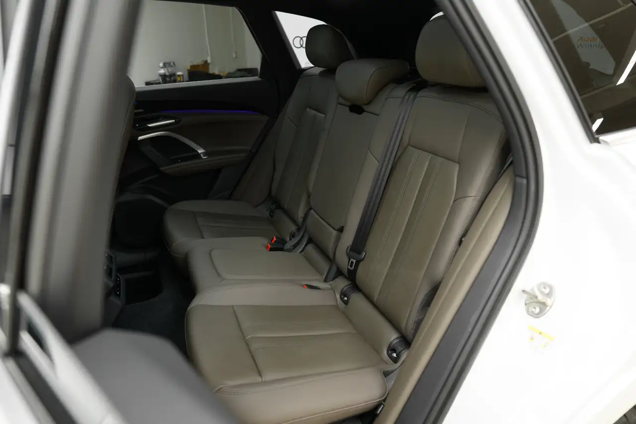 Audi Q5 - Image 25