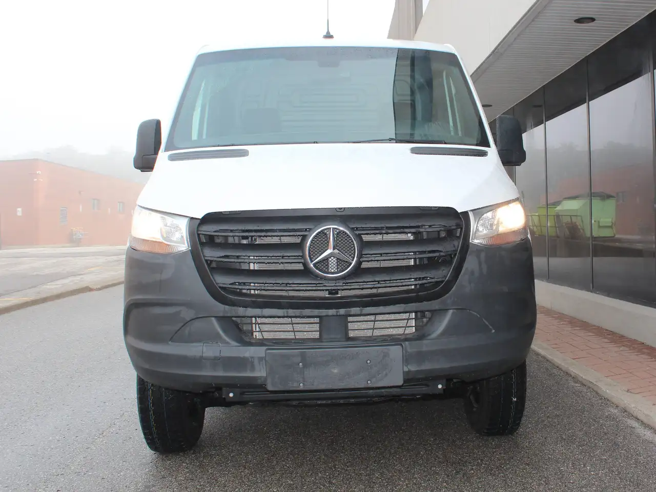 Mercedes-Benz Sprinter - Image 20