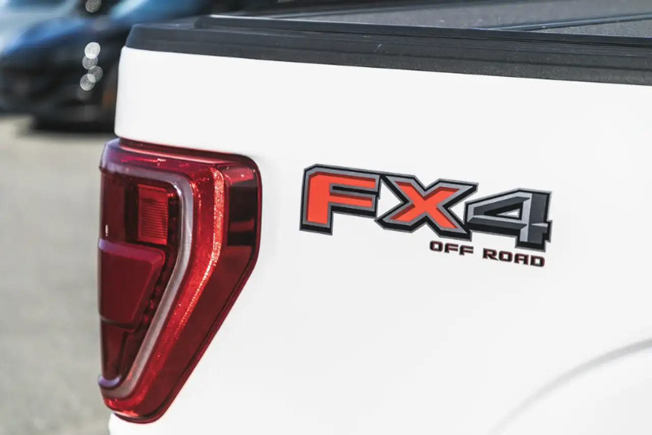 Ford F-150 - Image 13