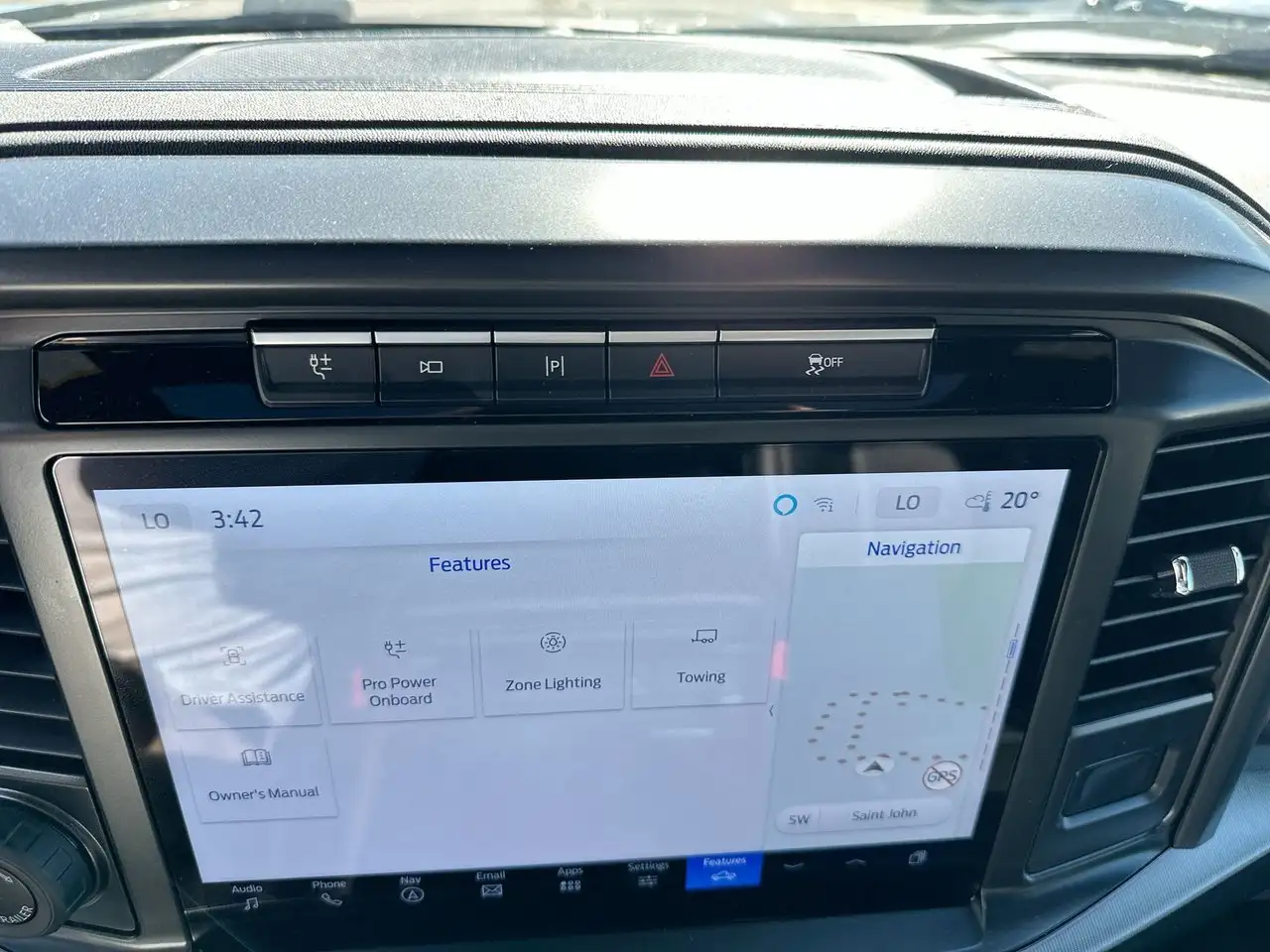 Ford F-150 - Image 22