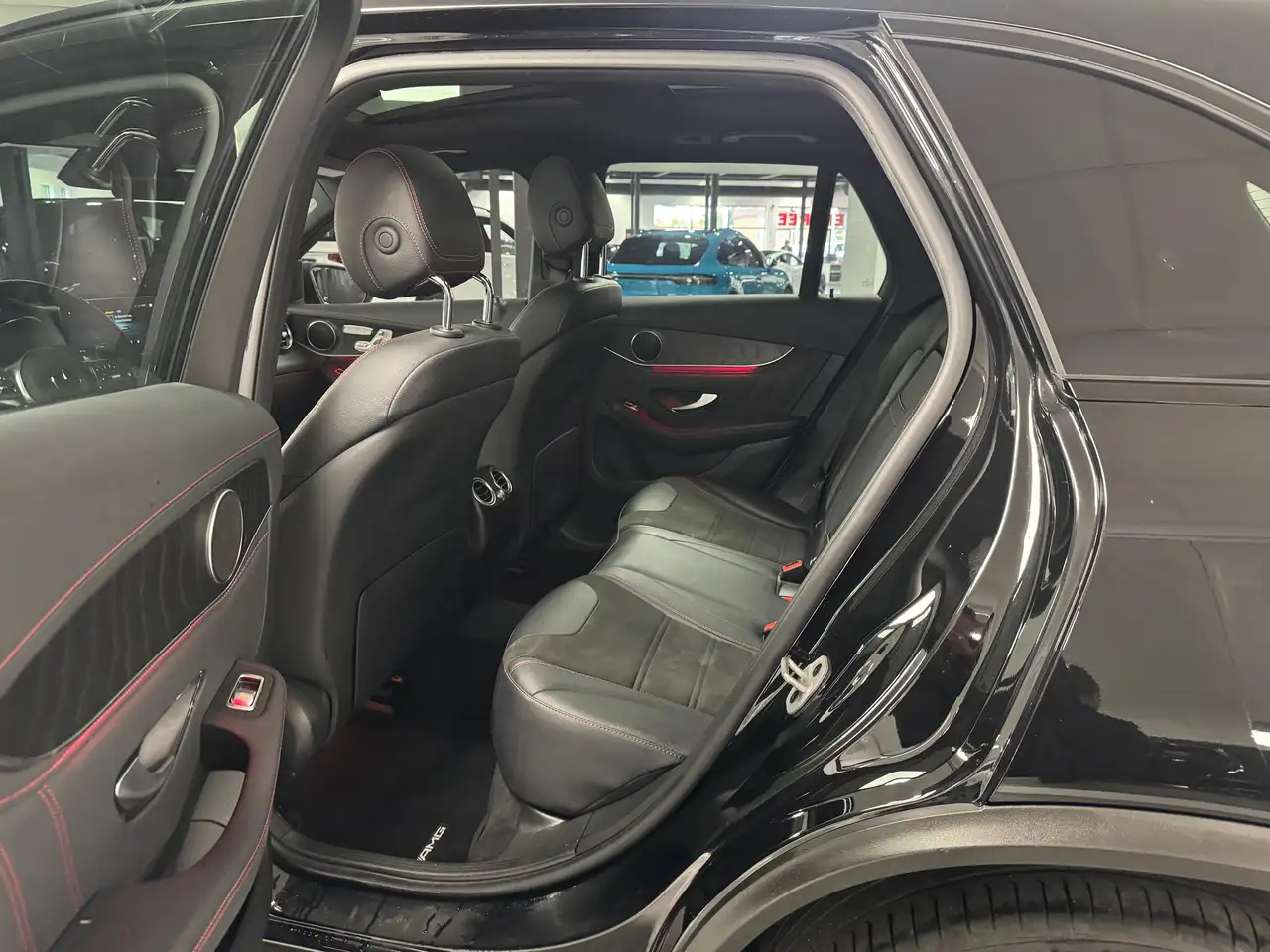 Mercedes-Benz GLC - Image 15