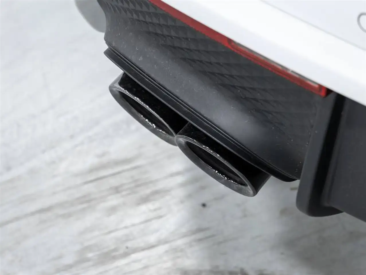 Porsche Macan - Image 8