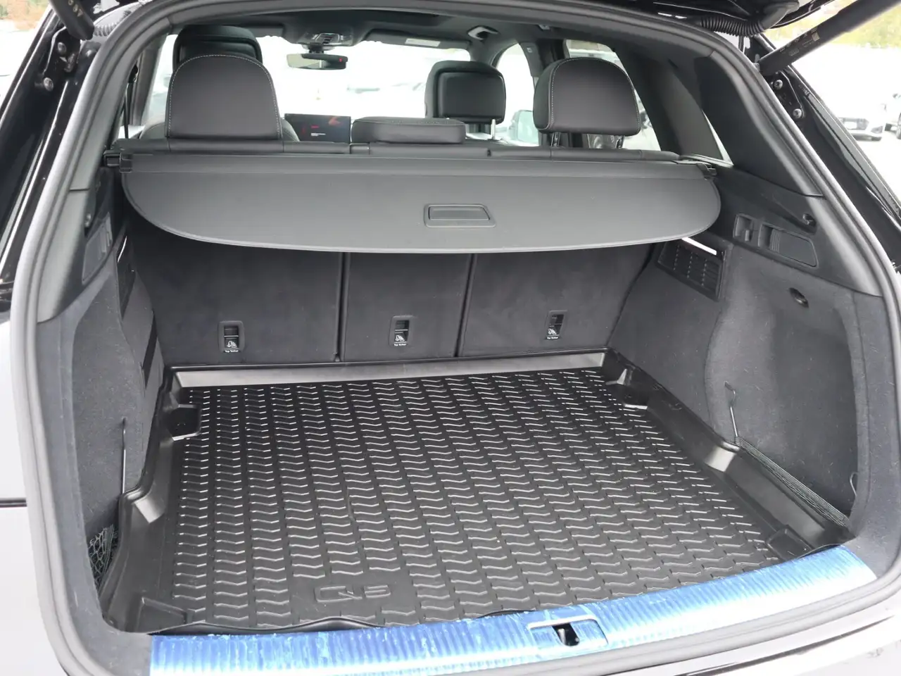Audi Q5 - Image 19