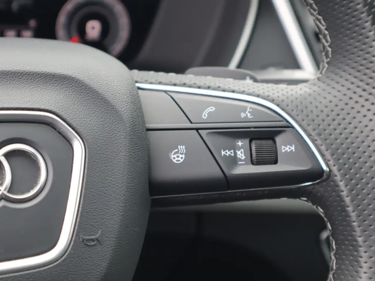 Audi Q5 - Image 14