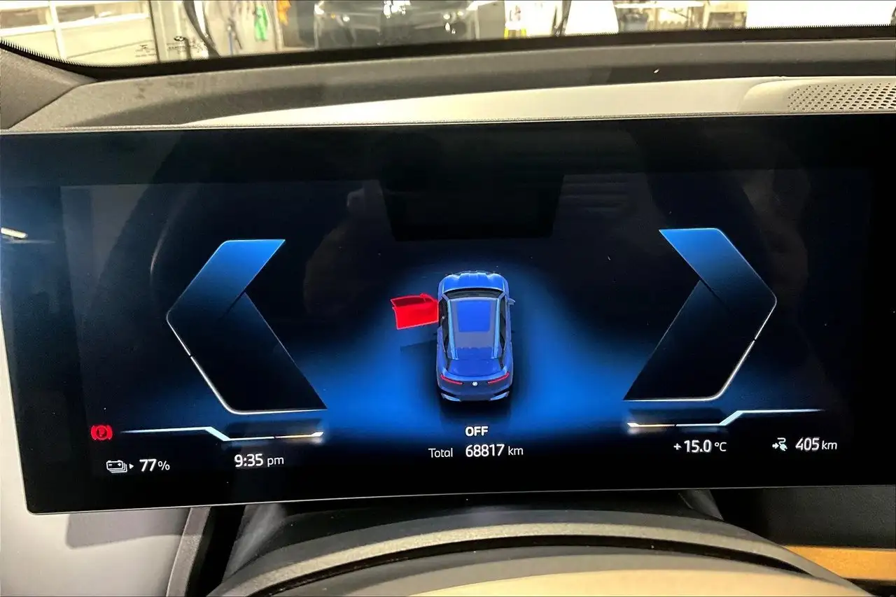 BMW iX - Image 13