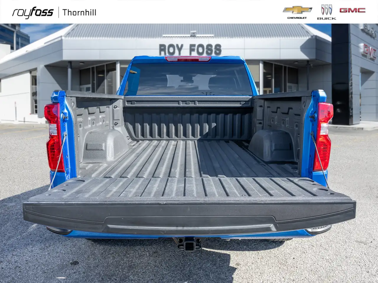 Chevrolet Silverado 1500 - Image 26