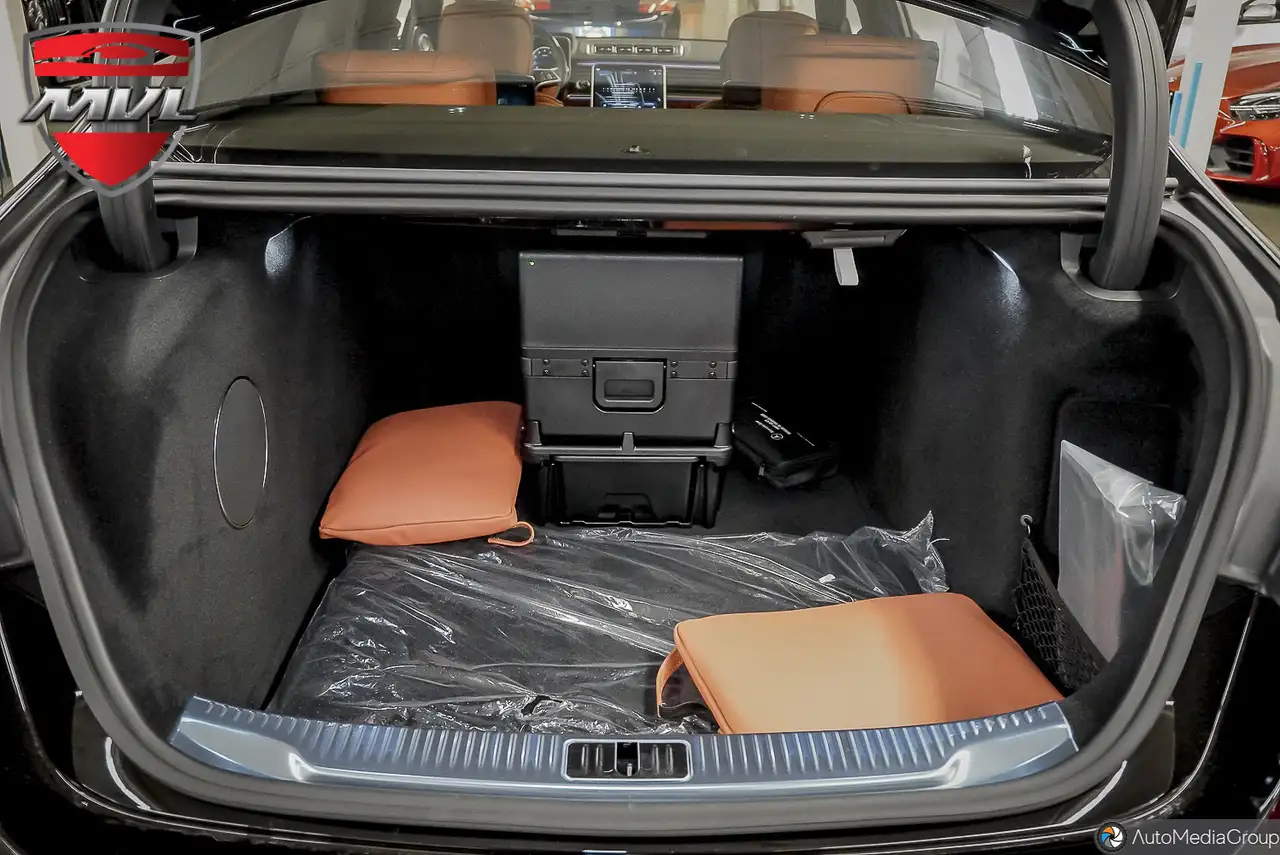 Mercedes-Benz S-Class - Image 36