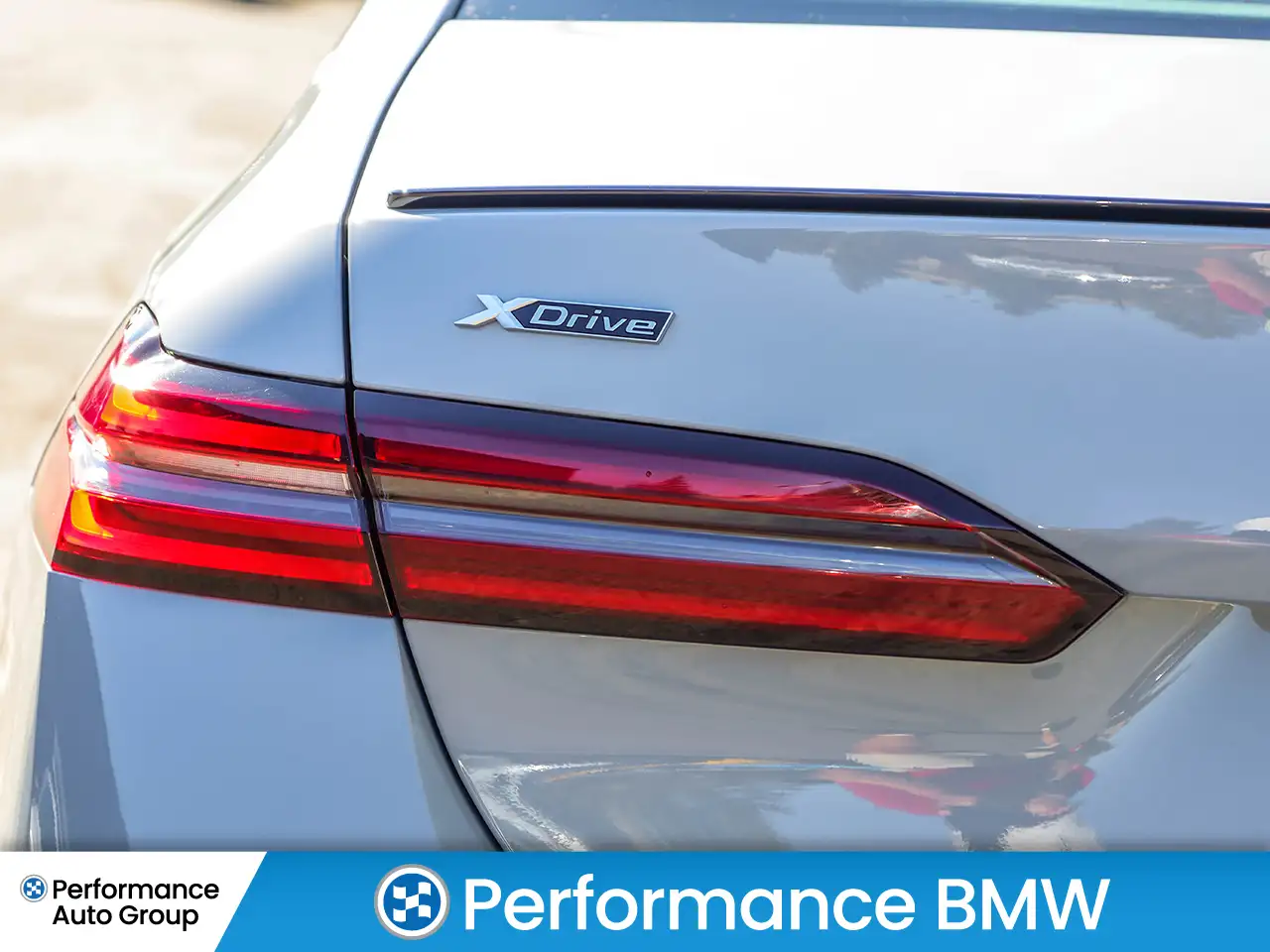 BMW 5 Series - Image 10