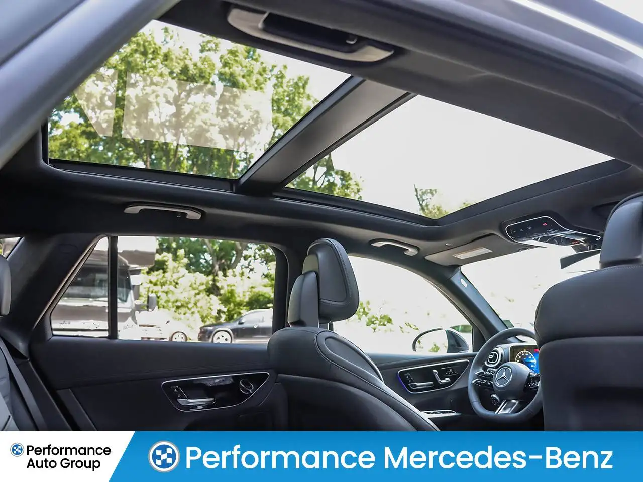 Mercedes-Benz GLC - Image 15