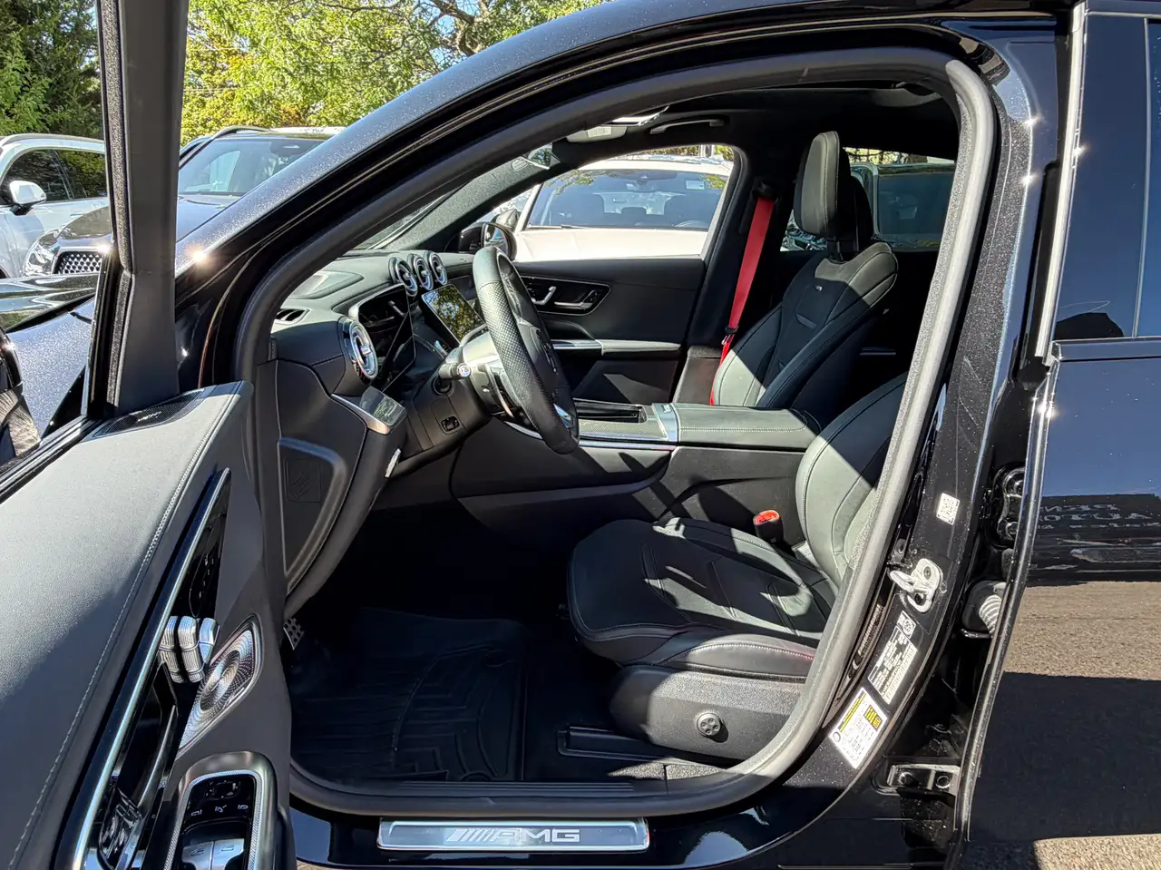 Mercedes-Benz GLC - Image 17