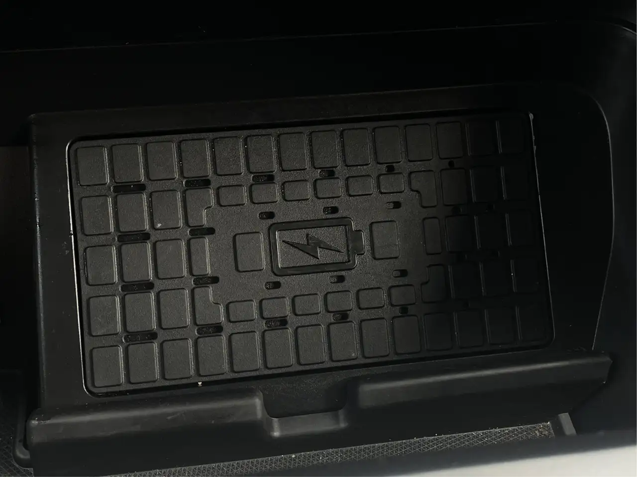 Ford F-150 - Image 34