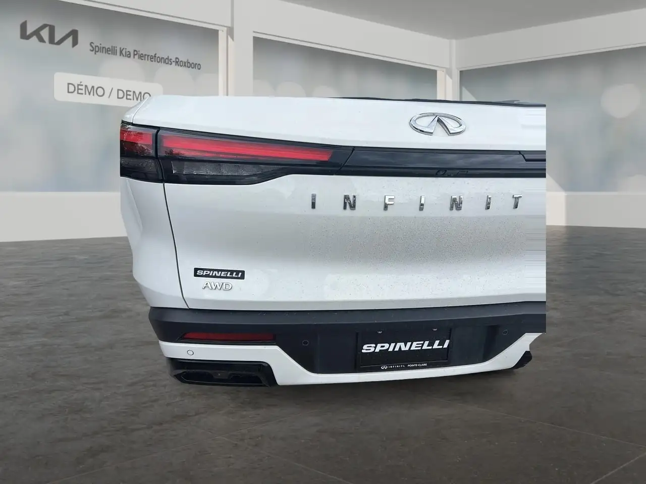 Infiniti QX60 - Image 17