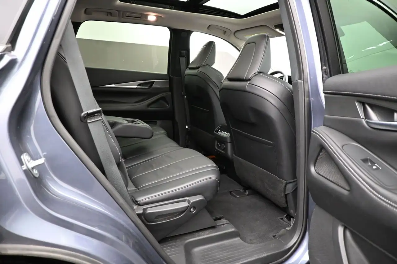 Infiniti QX60 - Image 28
