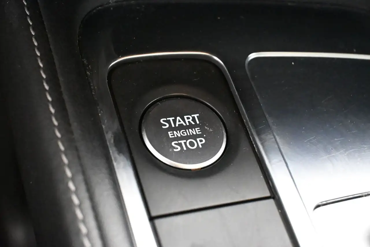 Infiniti QX60 - Image 10