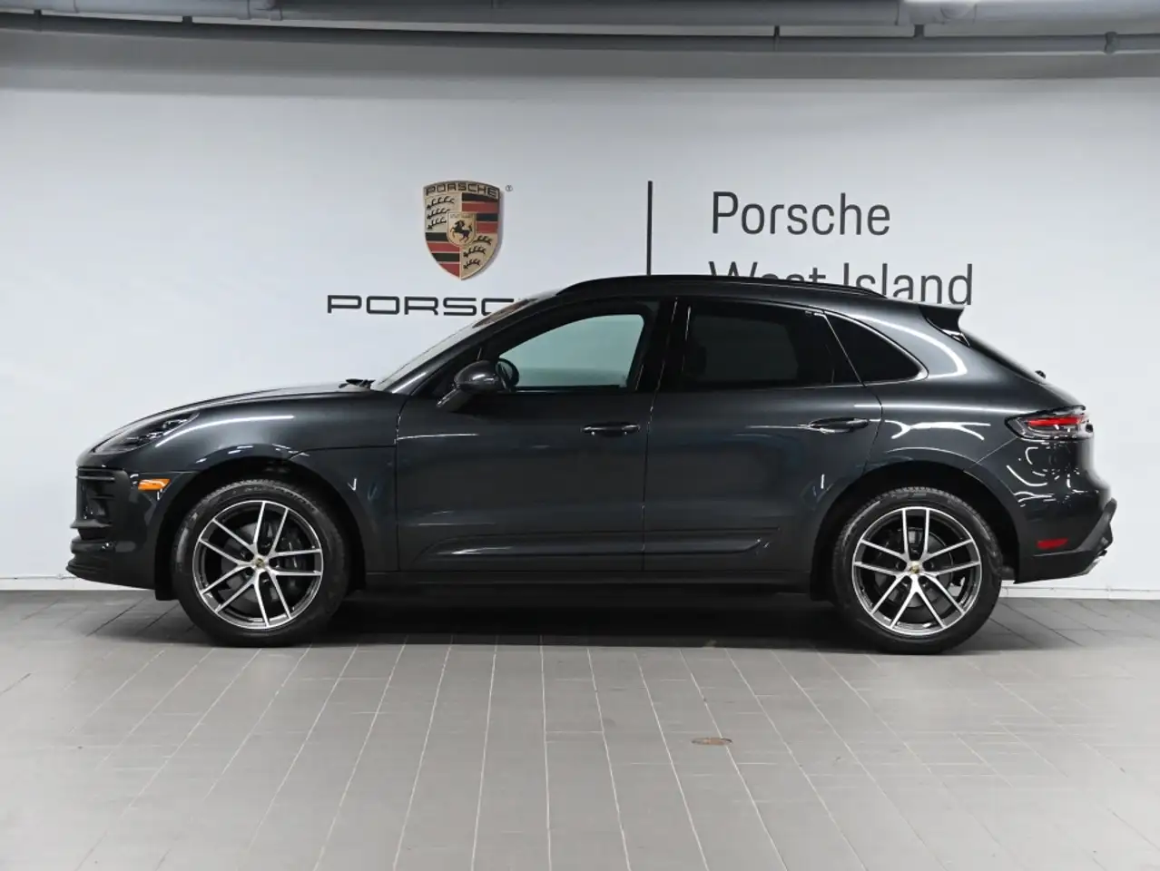 Porsche Macan - Image 2