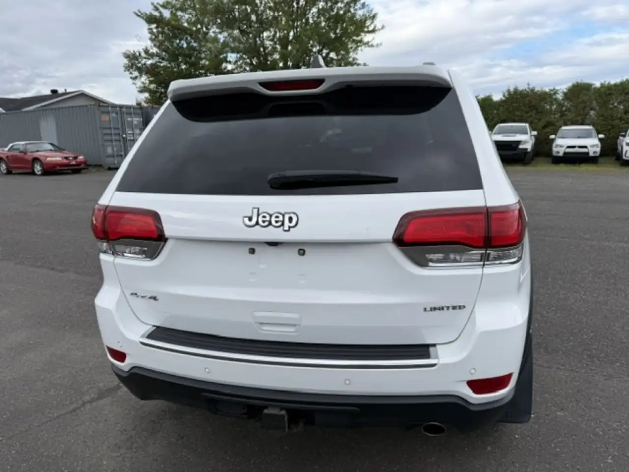 Jeep Grand Cherokee - Image 5