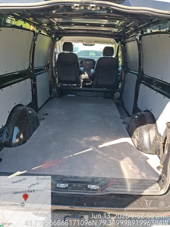 Mercedes-Benz Metris Cargo Van - Image 7