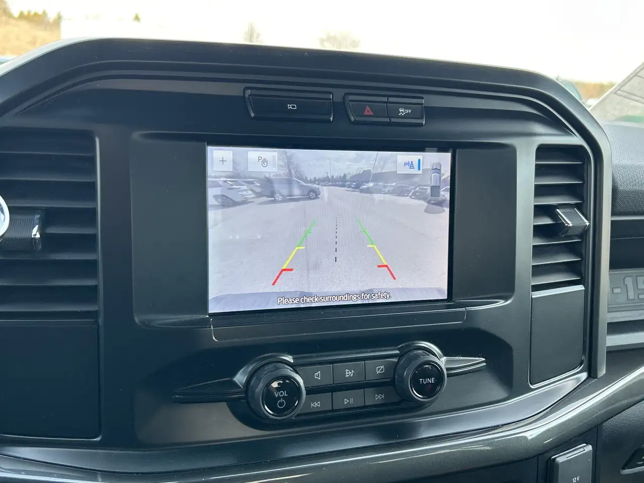 Ford F-150 - Image 20
