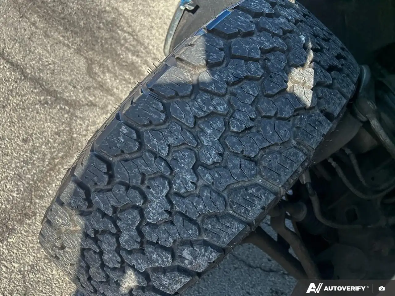 Chevrolet Silverado 1500 - Image 7
