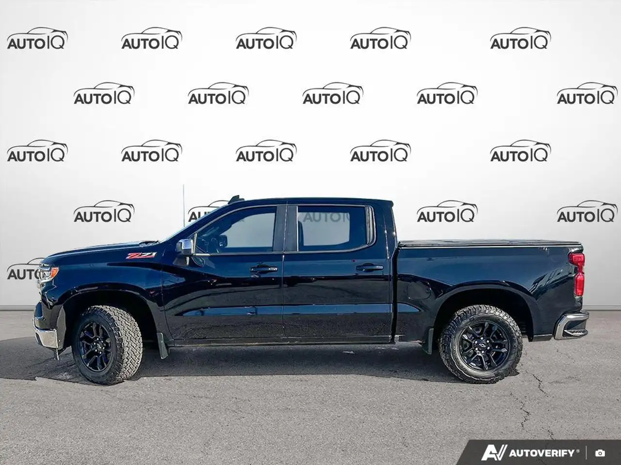Chevrolet Silverado 1500 - Image 3