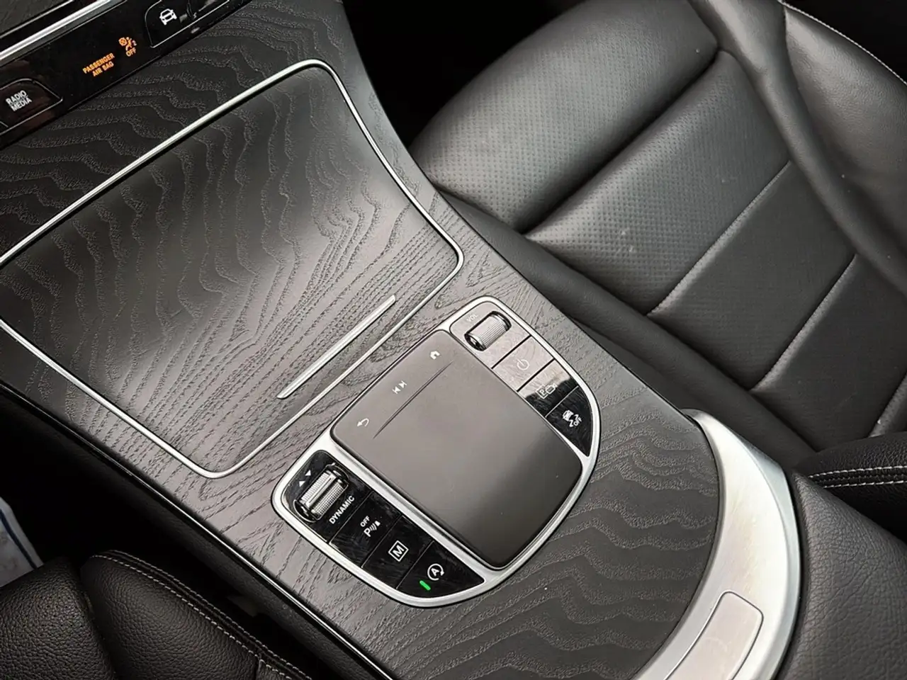 Mercedes-Benz GLC - Image 36
