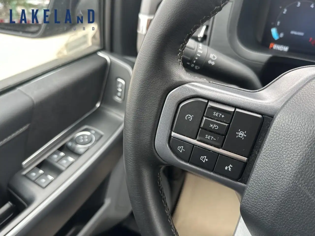 Ford F-150 - Image 18