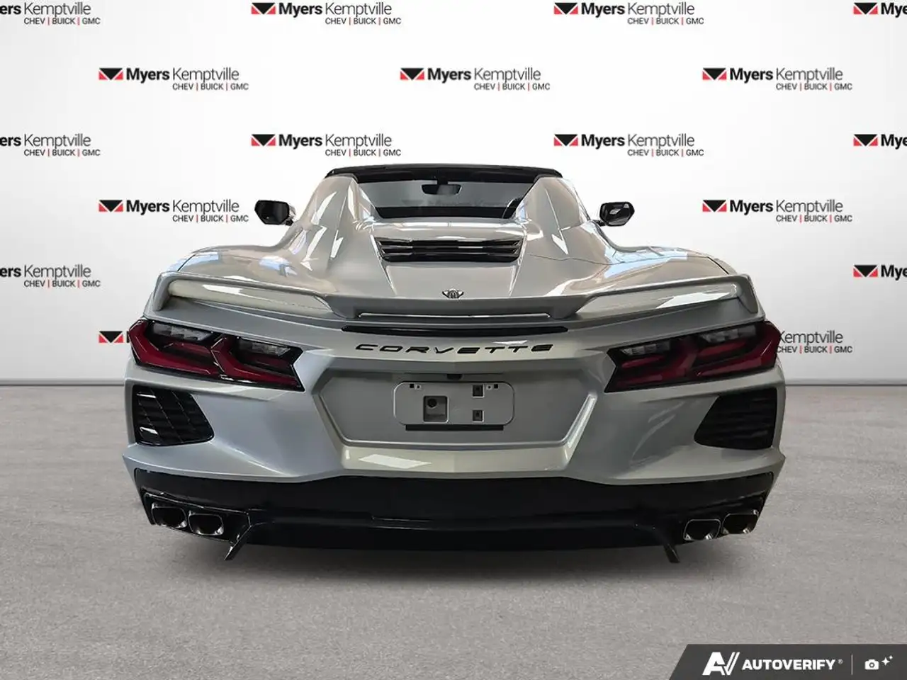 Chevrolet Corvette - Image 3