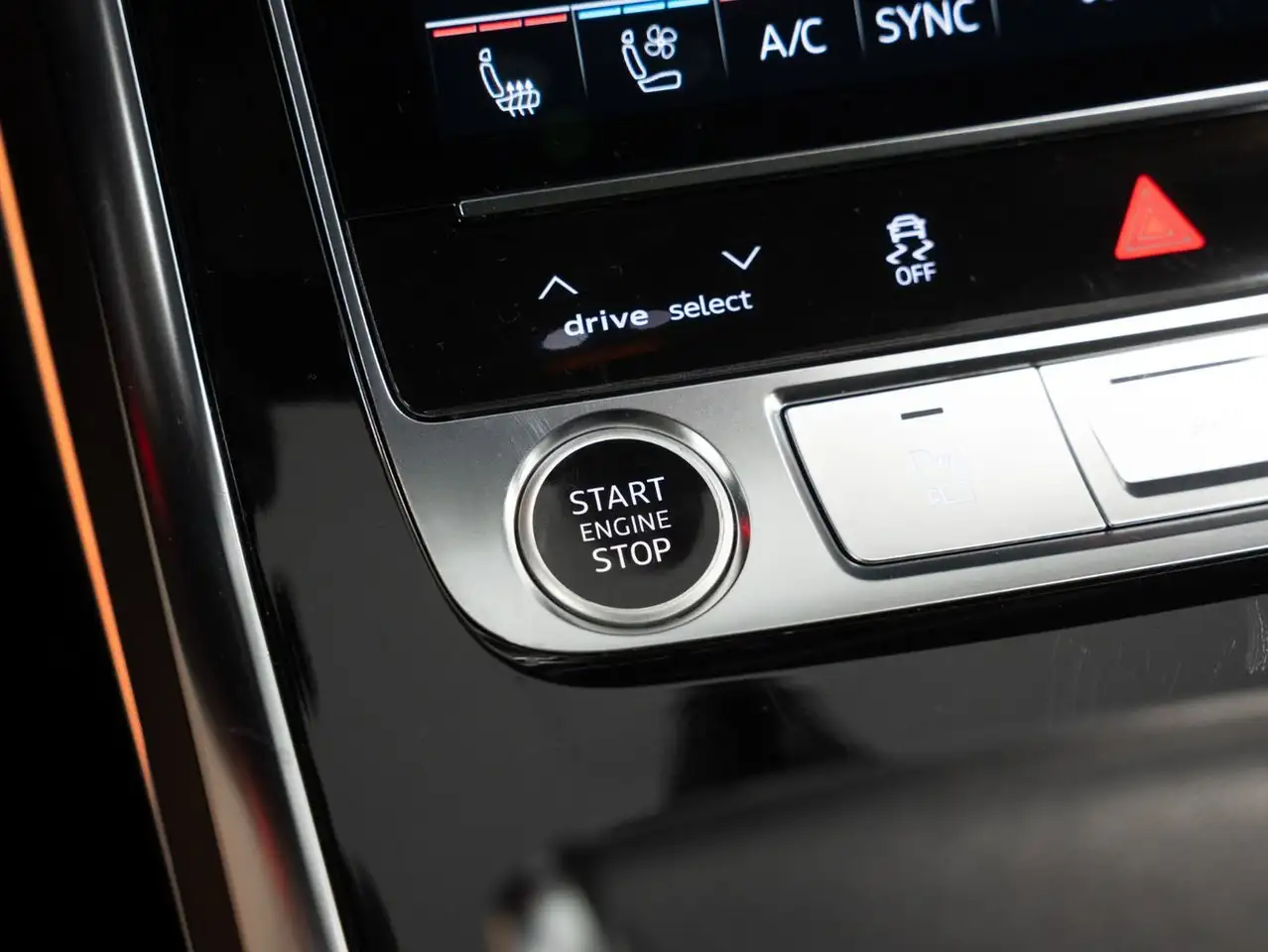 Audi Q8 - Image 20
