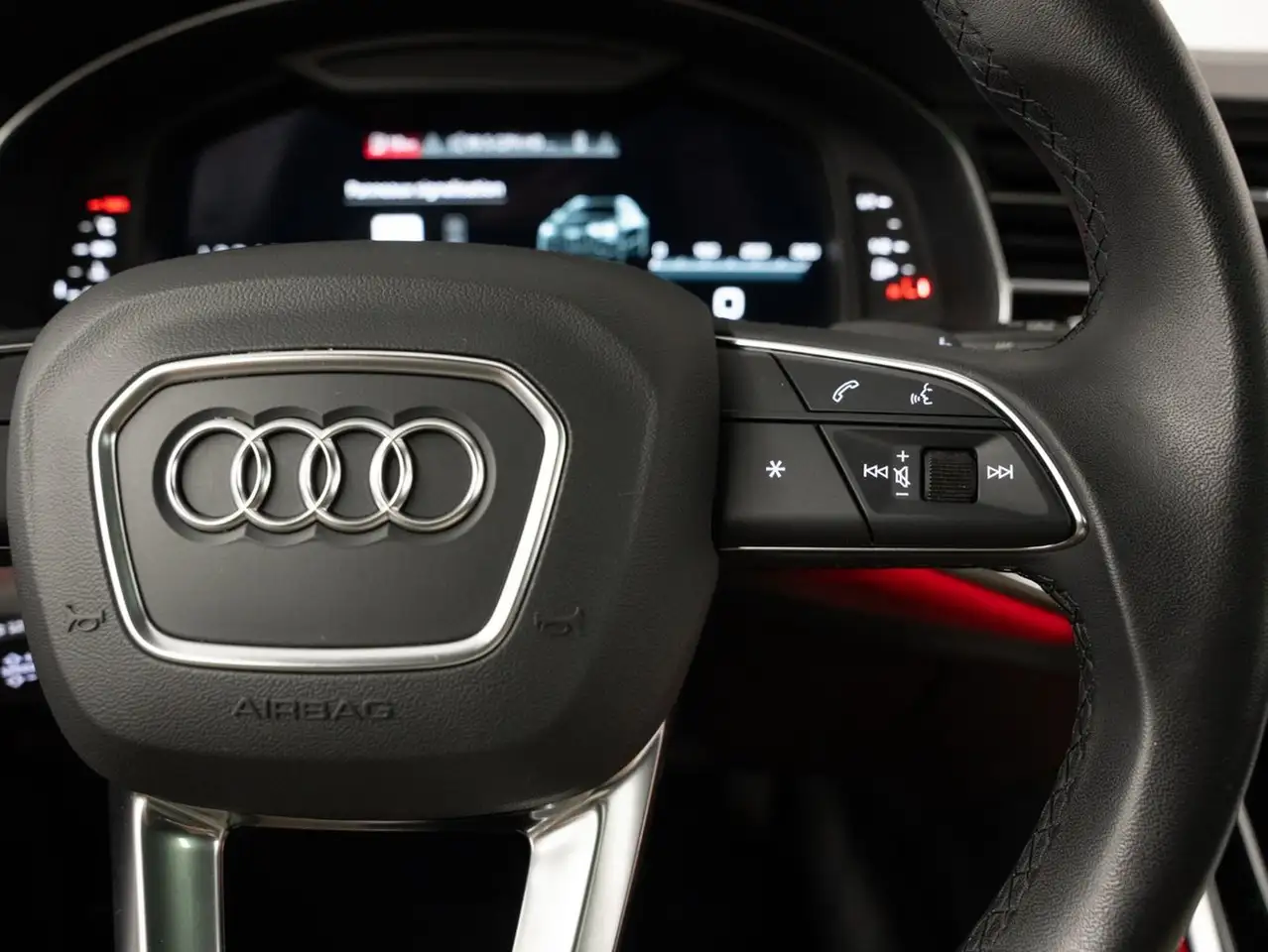 Audi Q8 - Image 19