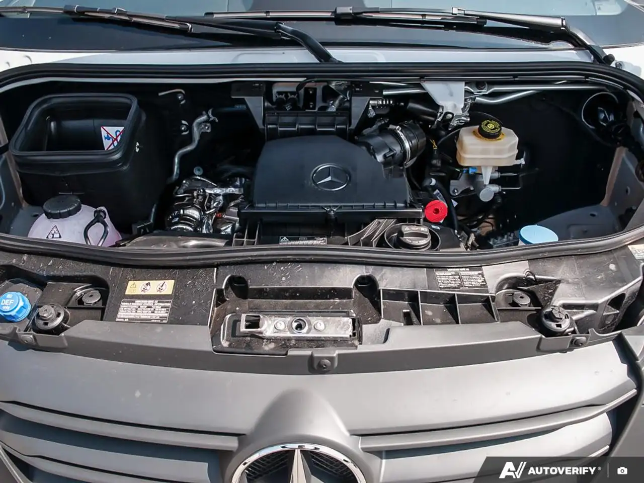 Mercedes-Benz Sprinter - Image 7