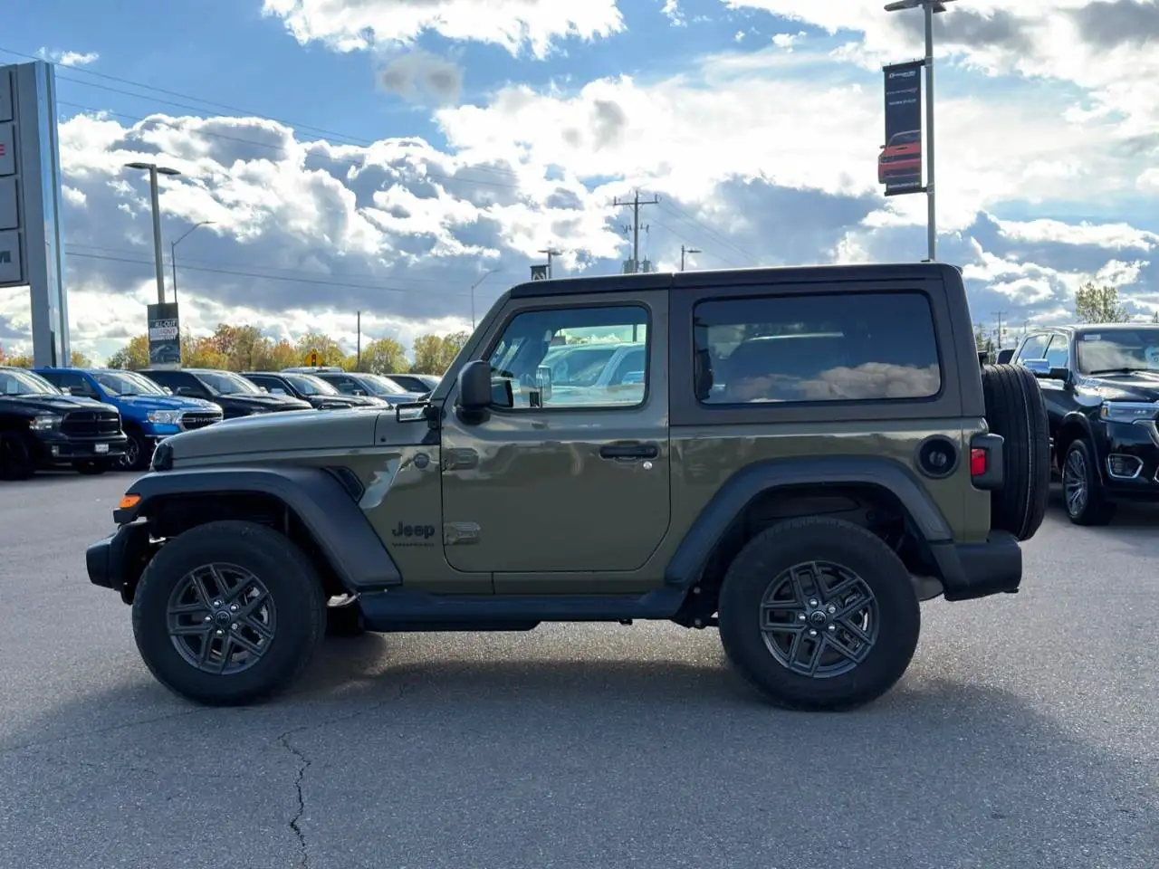 Jeep Wrangler - Image 2