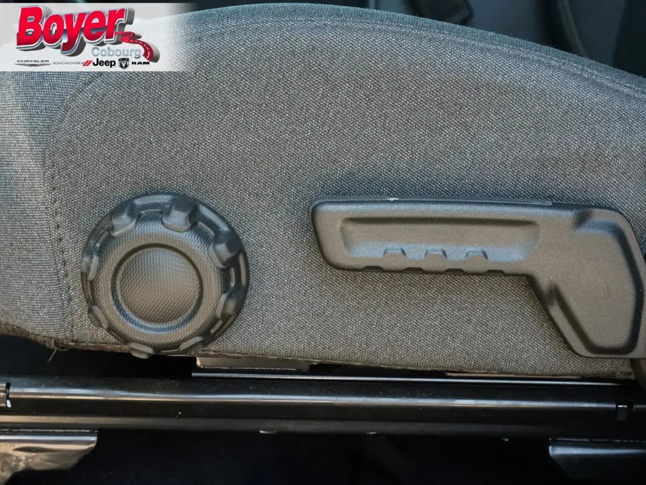 Jeep Wrangler - Image 14