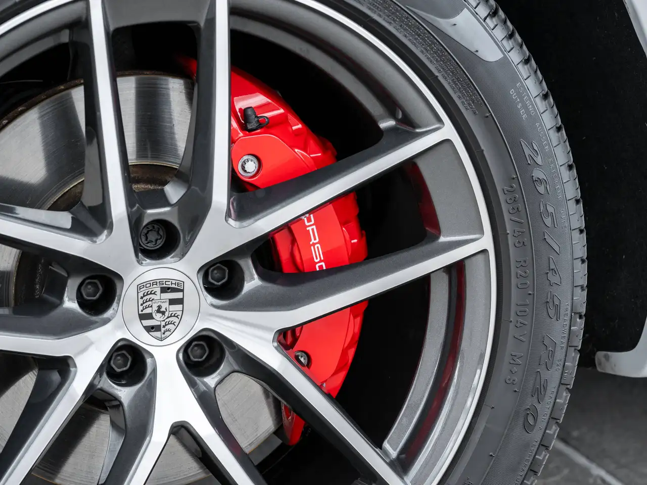 Porsche Macan - Image 9