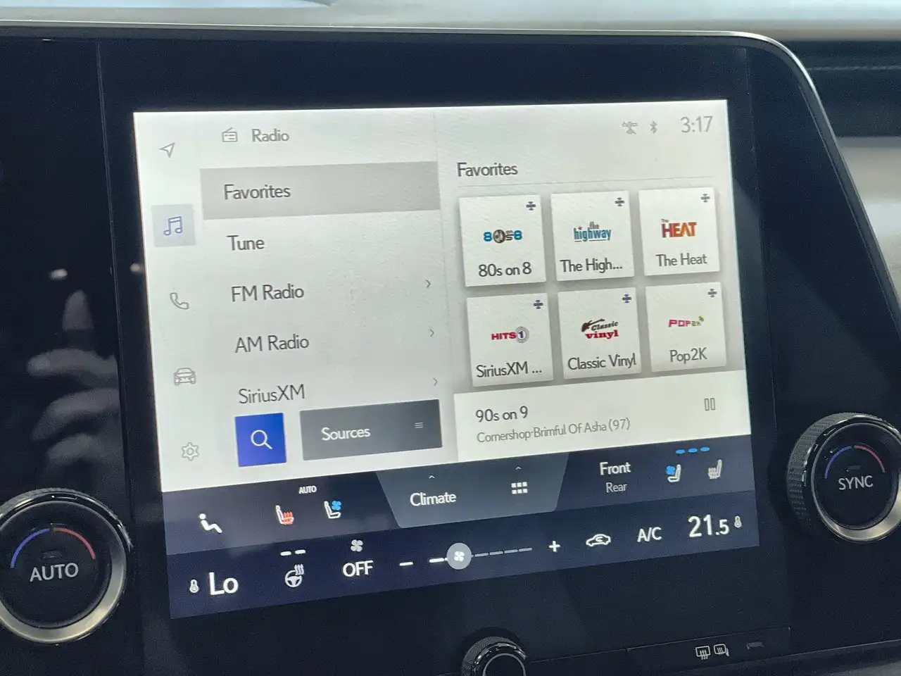 Lexus RX - Image 24