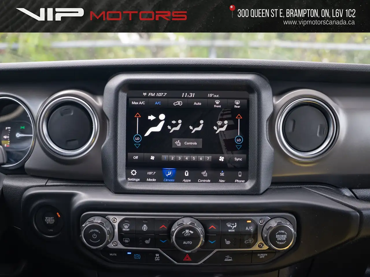Jeep Wrangler - Image 27