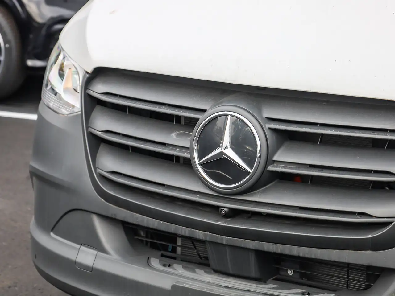 Mercedes-Benz eSprinter - Image 7