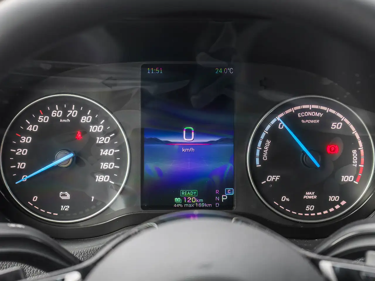 Mercedes-Benz eSprinter - Image 18
