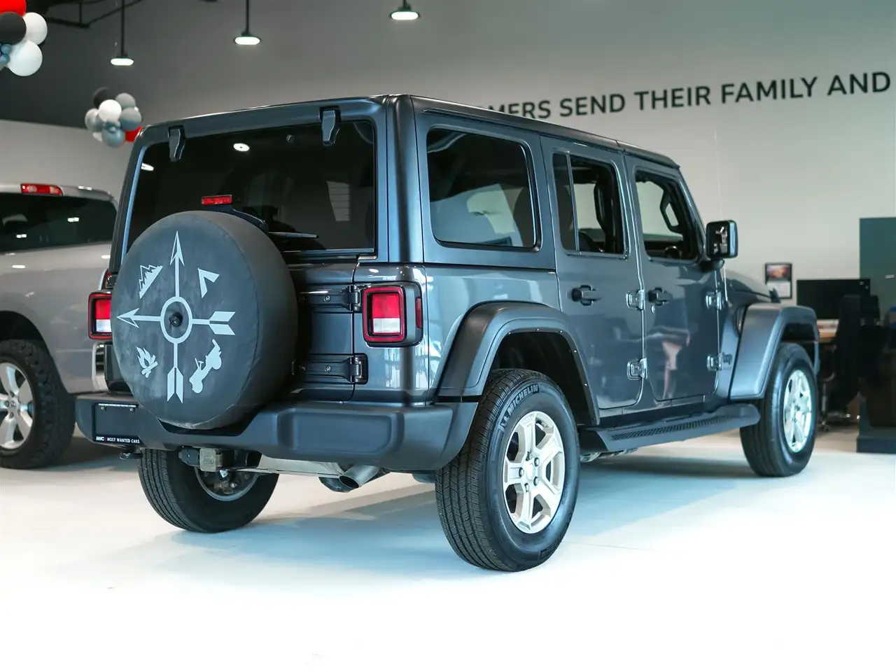 Jeep Wrangler - Image 9