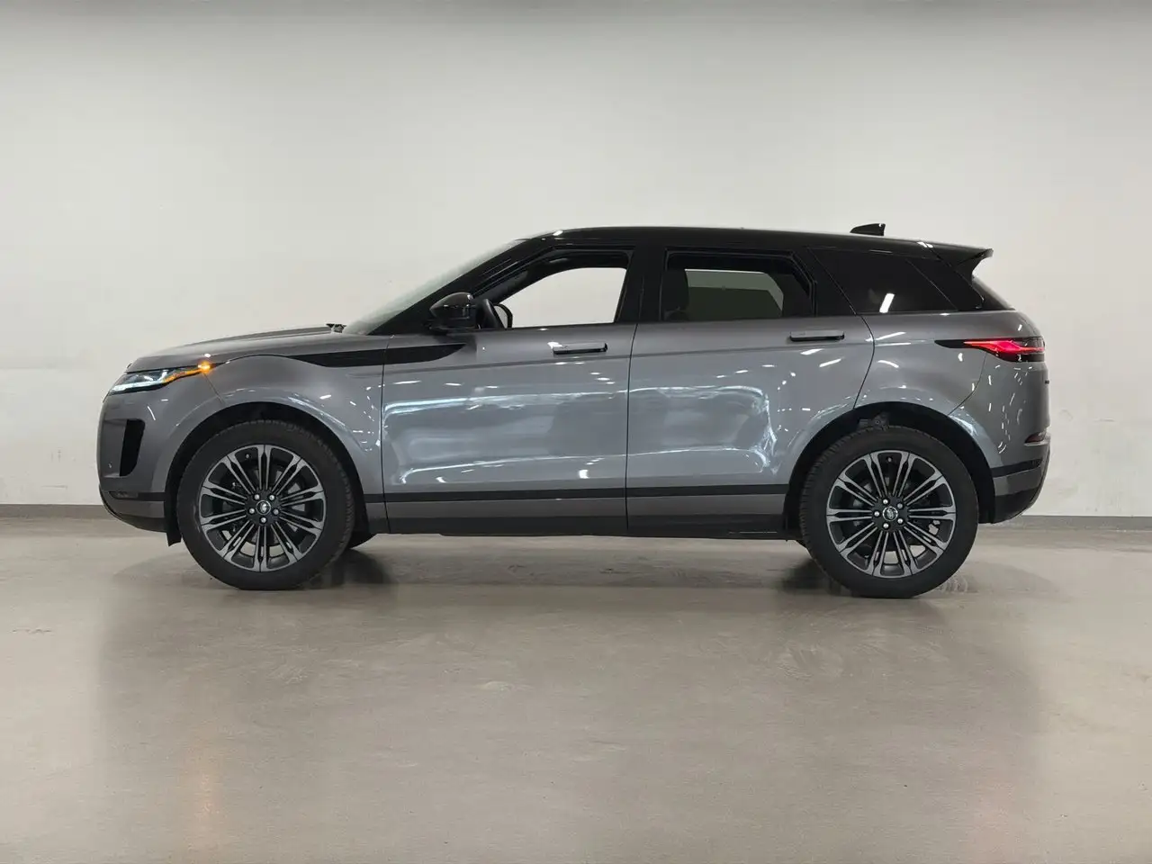 Land Rover Range Rover Evoque - Image 6