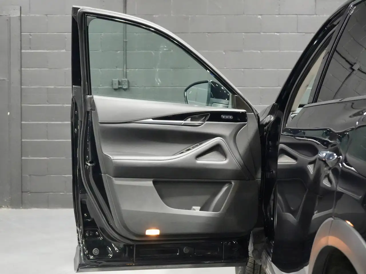 Infiniti QX60 - Image 25