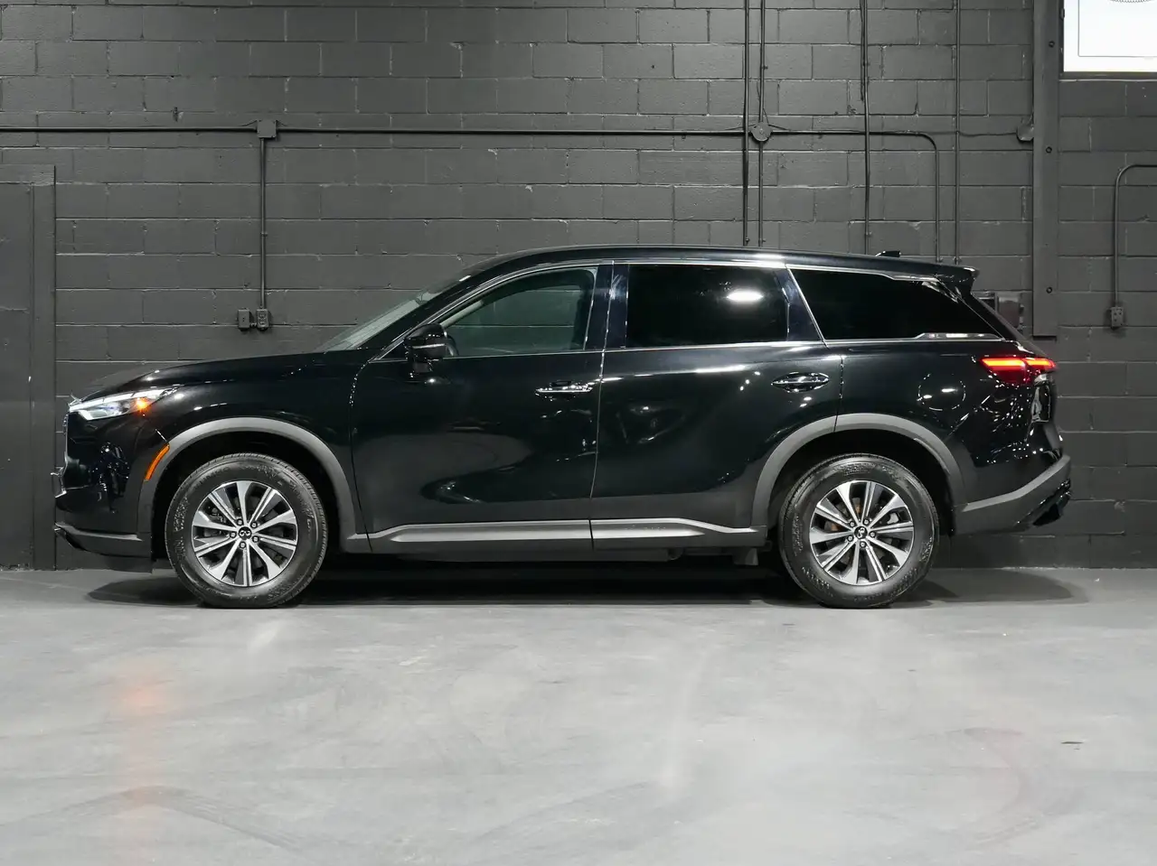 Infiniti QX60 - Image 5