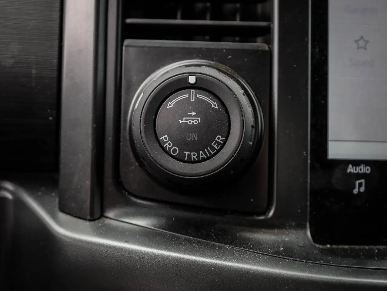 Ford F-150 - Image 17