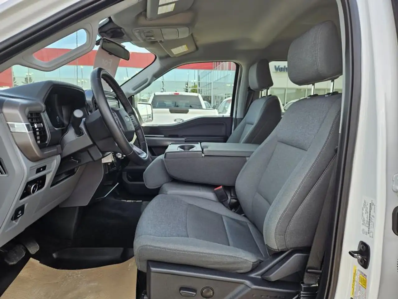 Ford F-150 - Image 13