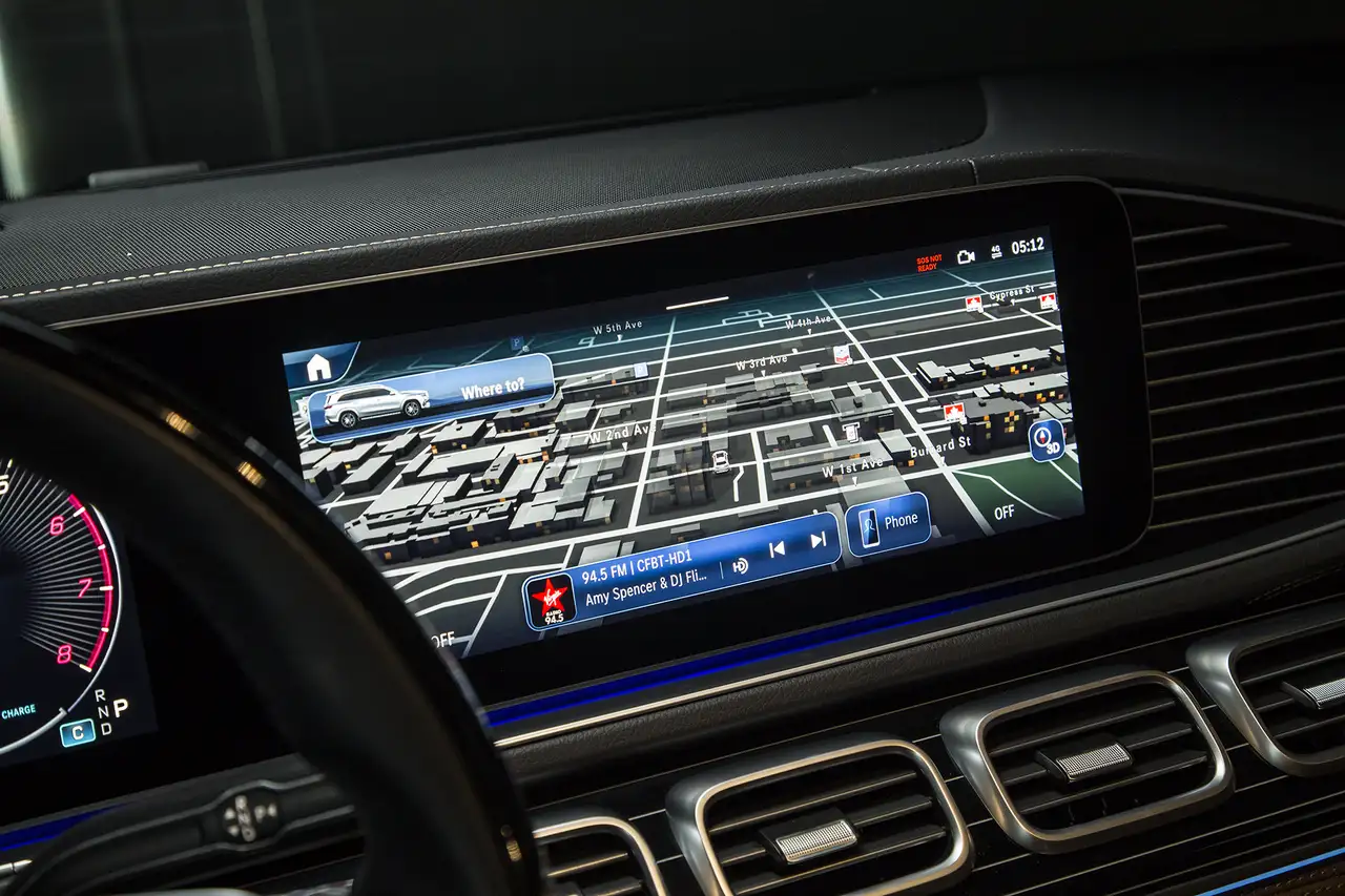 Mercedes-Benz GLS - Image 21